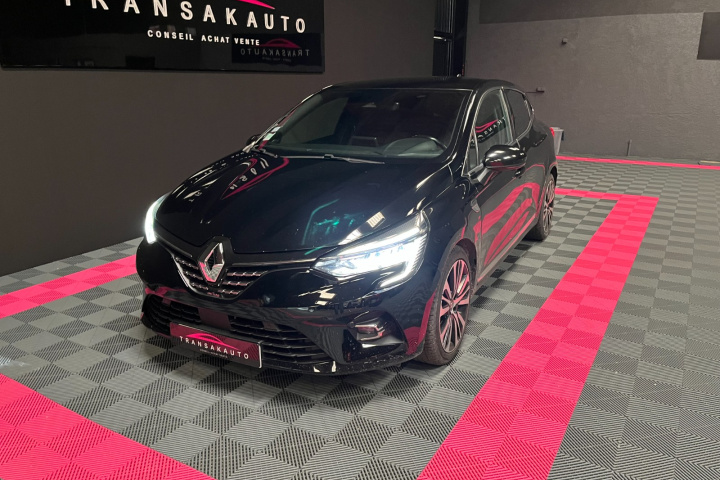RENAULT CLIO V