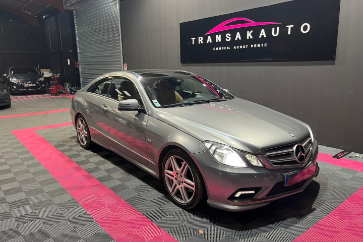 MERCEDES CLASSE E COUPE