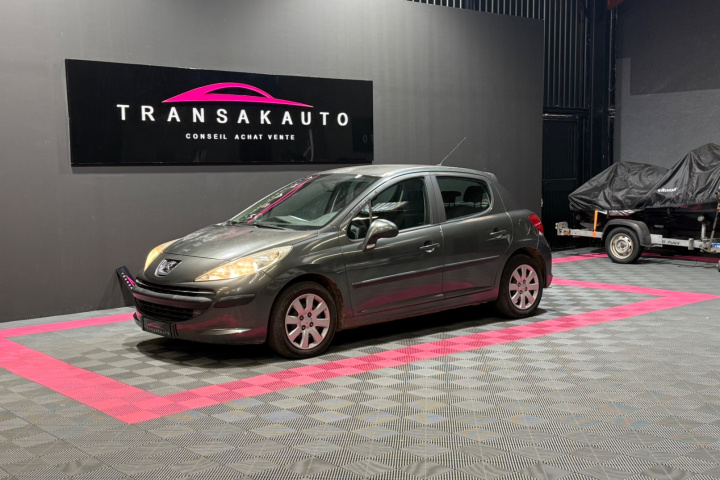 PEUGEOT 207